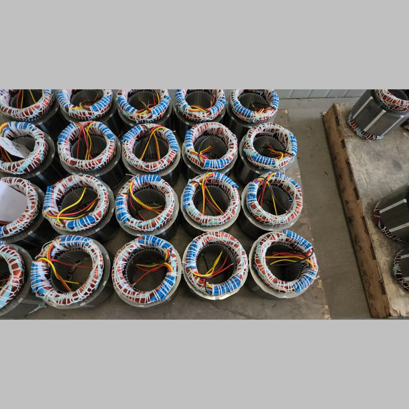 Understanding the Differences Between IP55 and IP65 Motors: Protection and Applications